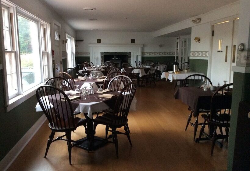 민박 Colonel Williams Inn