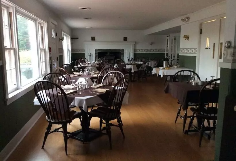 Aamiaismajoitus (B&B) Colonel Williams Inn