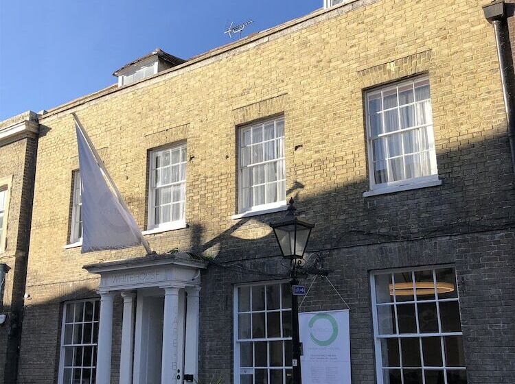 مبيت وإفطار Whitehouse Rye