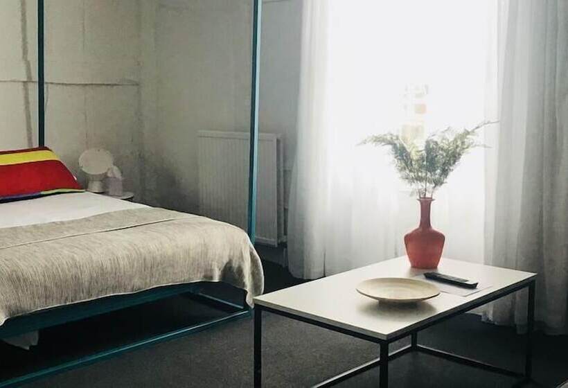 مبيت وإفطار Whitehouse Rye