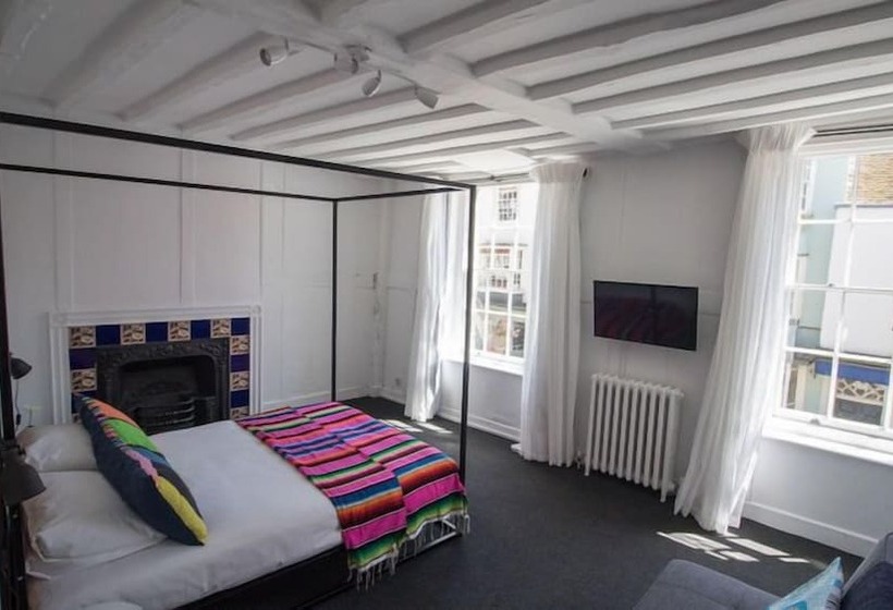 مبيت وإفطار Whitehouse Rye