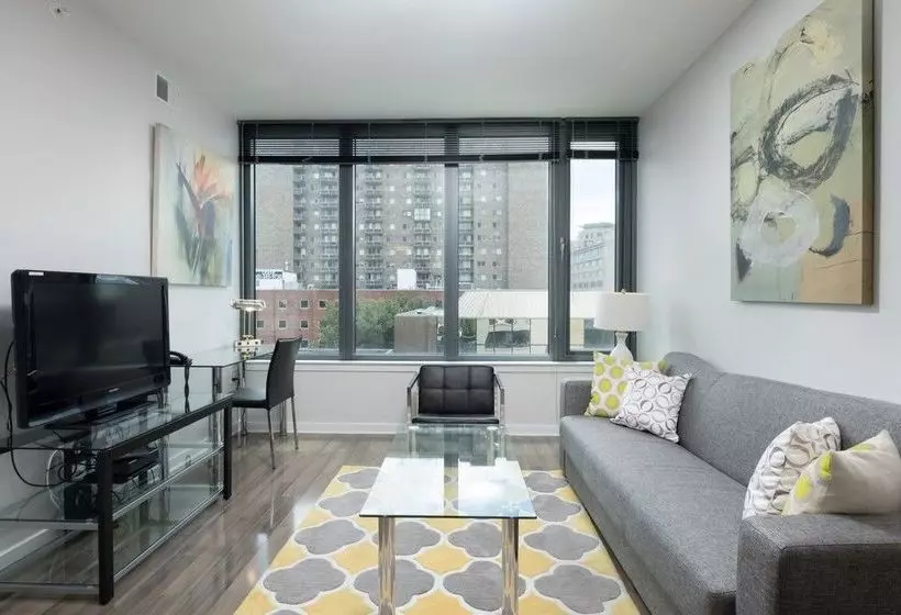 Global Luxury Suites In Downtown Bethesda