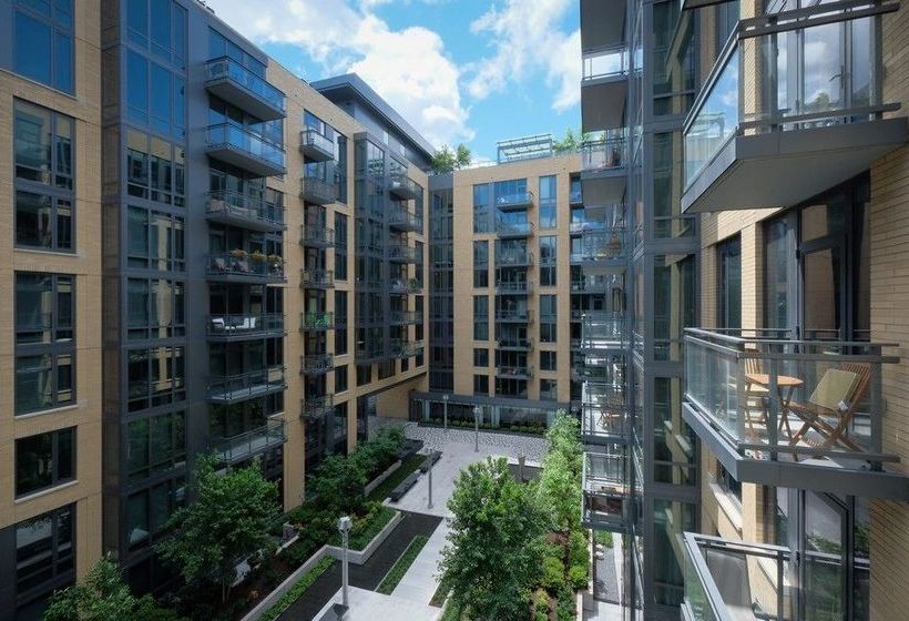 Global Luxury Suites In Downtown Bethesda