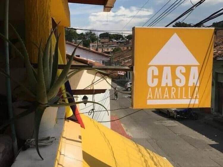Casa Amarilla Hostel Cali