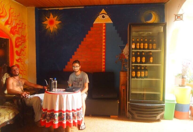 Casa Amarilla Hostel Cali