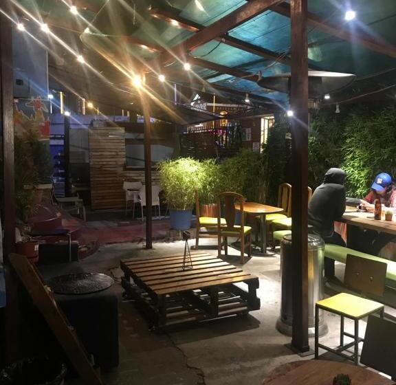 酒店 Blue House Youth Hostel