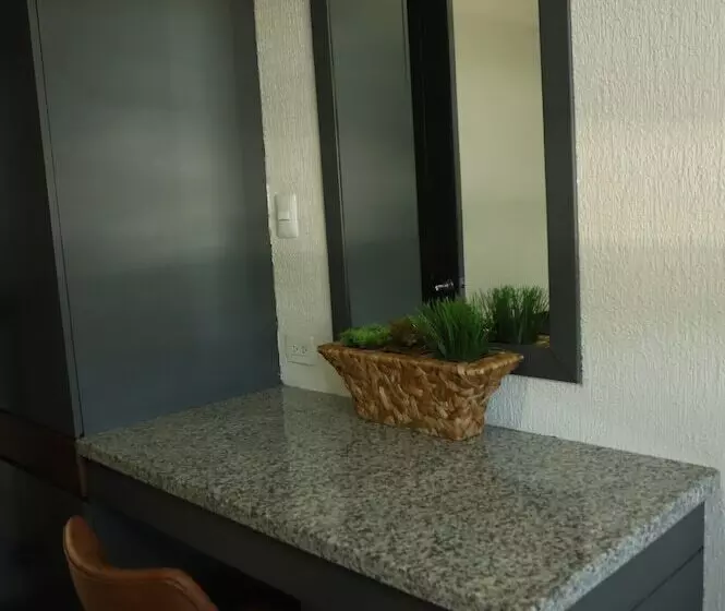 ホテル Homesuites Zaragoza
