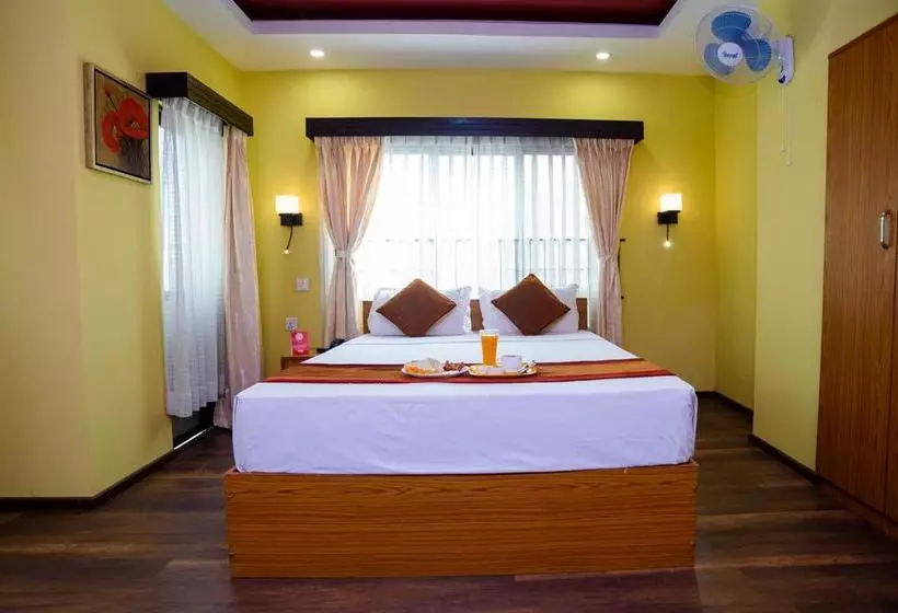 هتل Oyo 105  Travel Inn