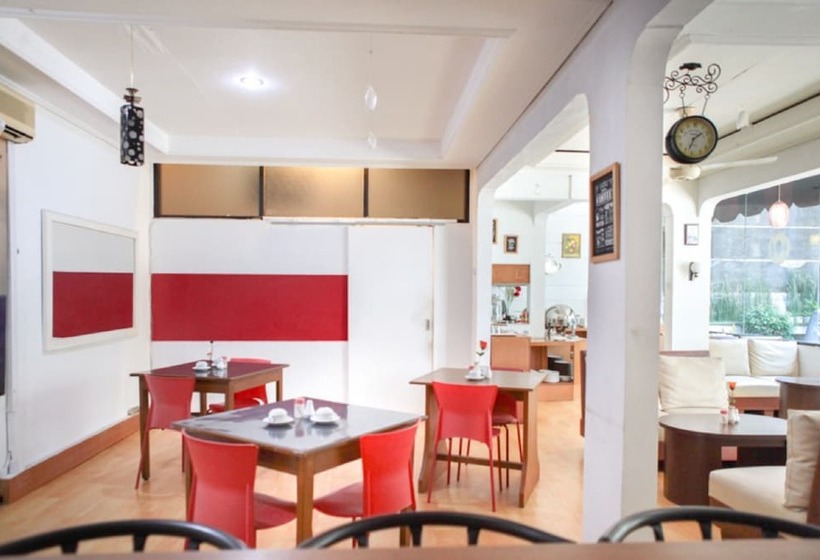 Hotel Reddoorz Plus @ Sukamulya Pasteur 2