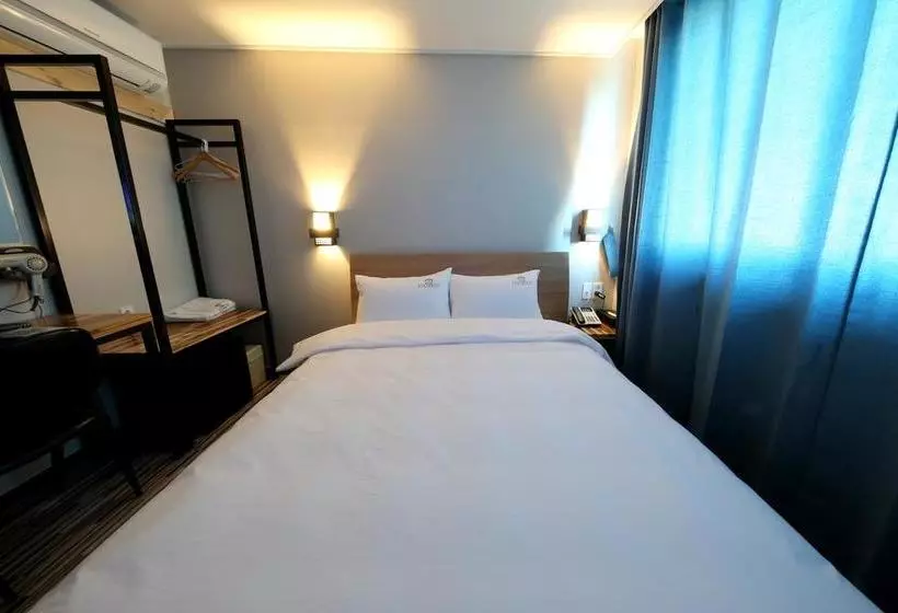 Hotelli Stay