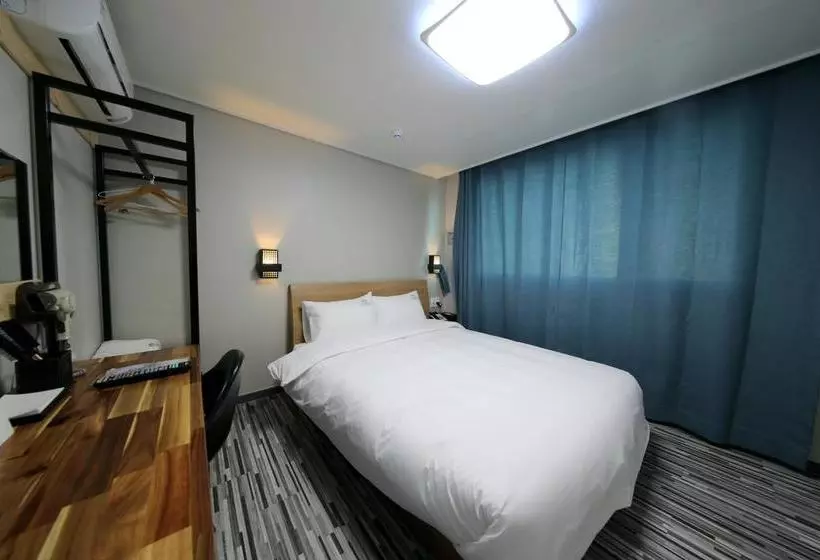 Hotelli Stay