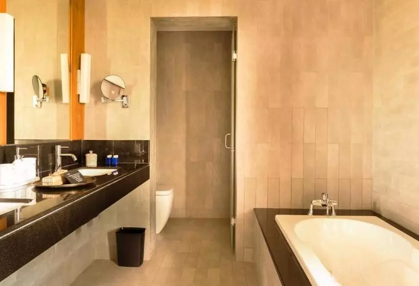 Hotelli Sunrise By Jetwing