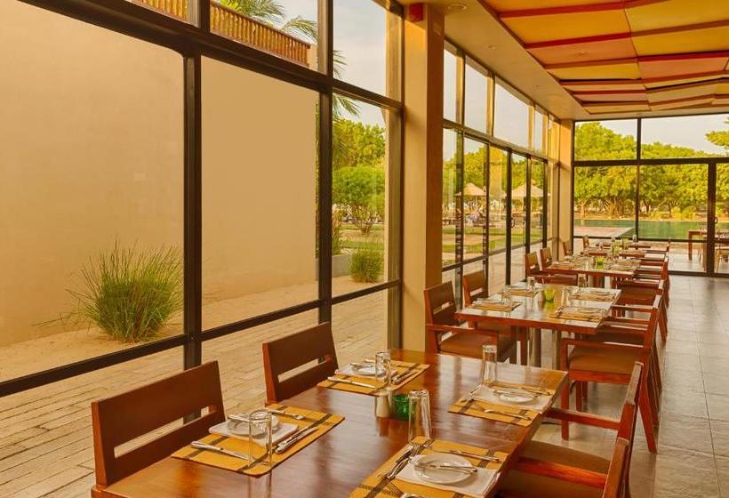 فندق Sunrise By Jetwing