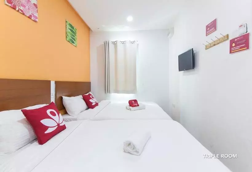 ホテル Zen Rooms Colour