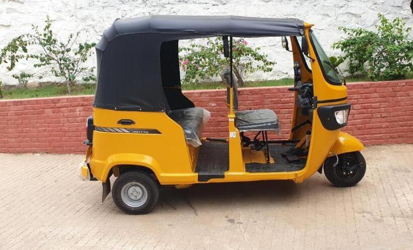 Law Ka Thit Sar Hotel   Hostel