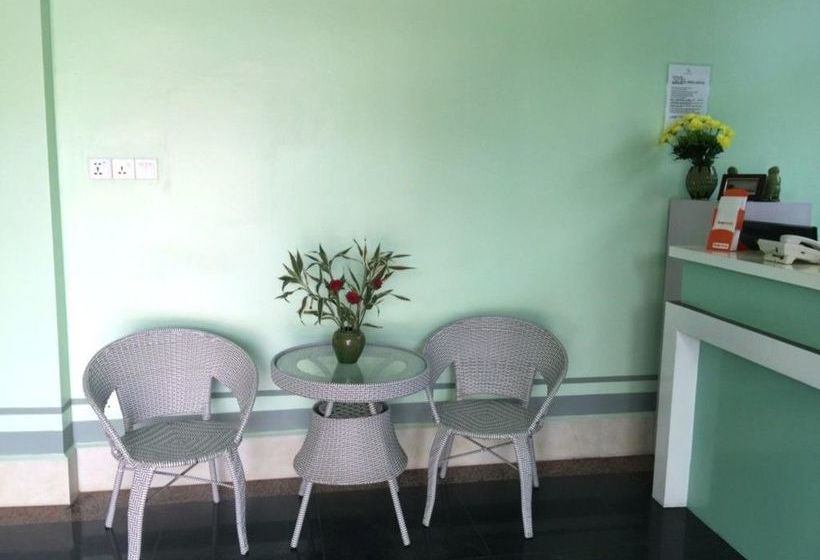 پانسیون Green Days Inn