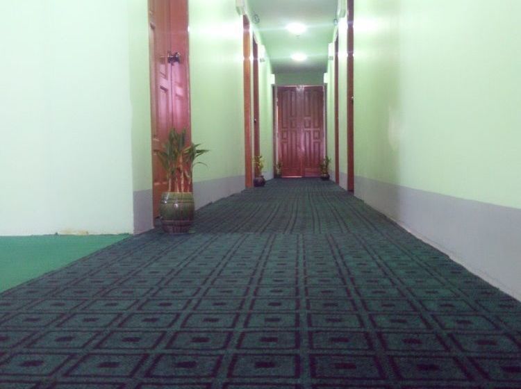 پانسیون Green Days Inn