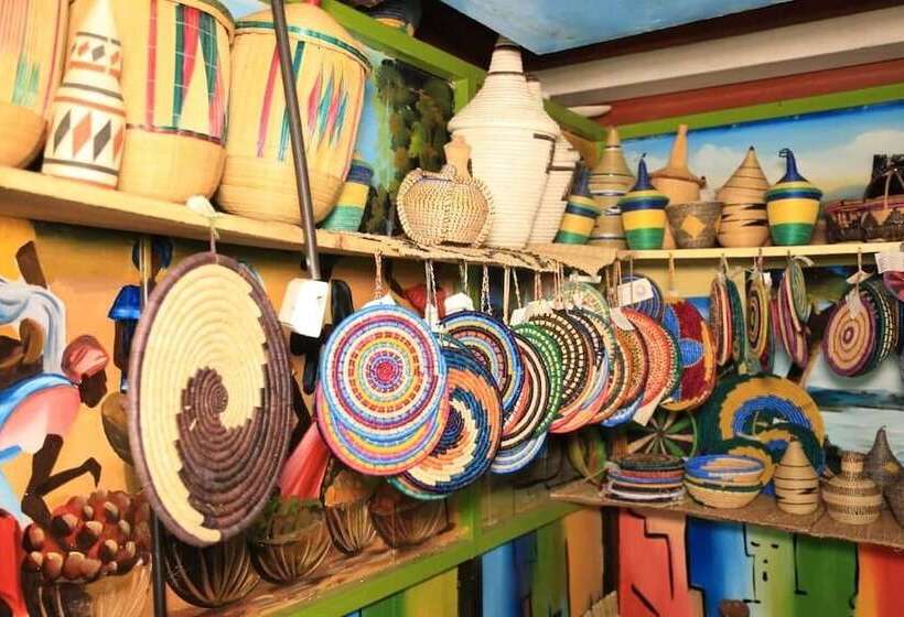 هاستل Red Rocks Rwanda Guesthouse & Campsite