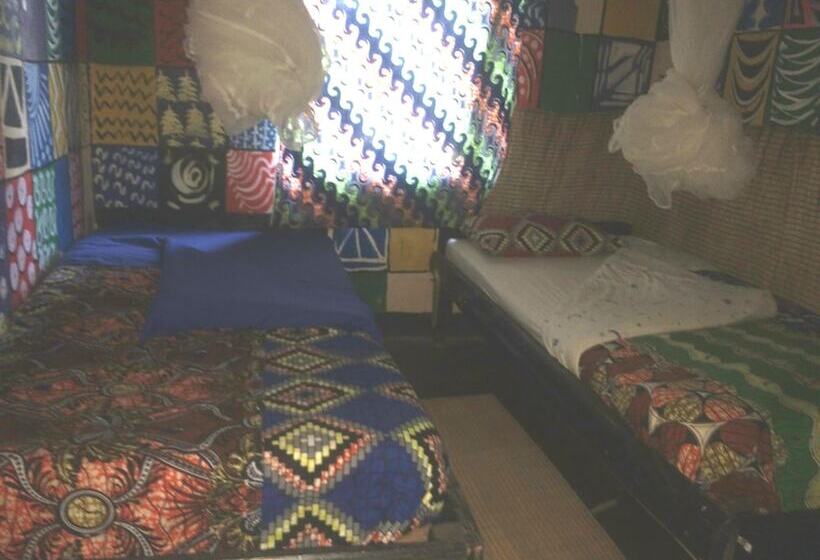 هاستل Red Rocks Rwanda Guesthouse & Campsite