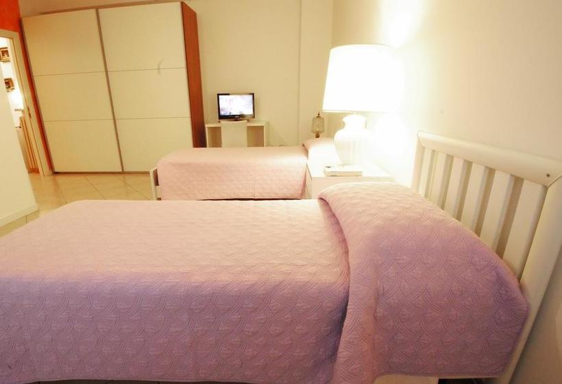 تختخواب و صبحانه Residenza Al Centro Storico