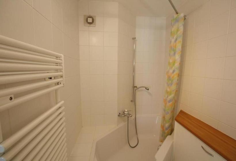 Отель Barzettes-vacances B