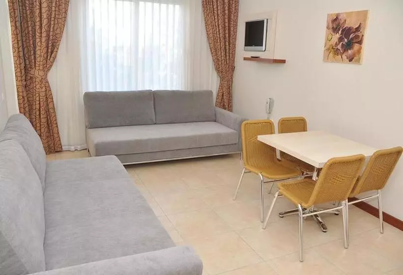 Hotelli Fougere Apart