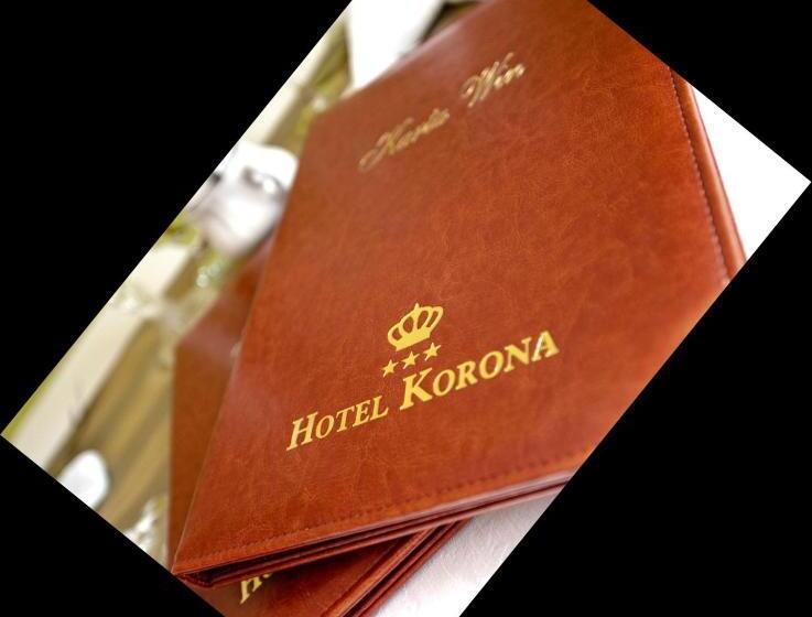 호텔 Korona