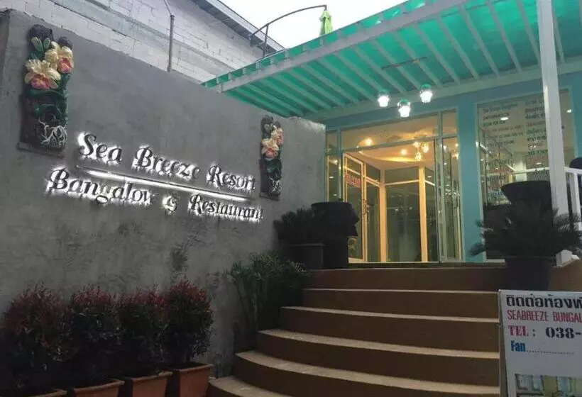 Hotelli Sea Breeze Resort