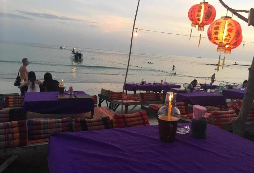 هتل Sea Breeze Resort