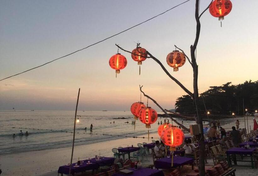 هتل Sea Breeze Resort