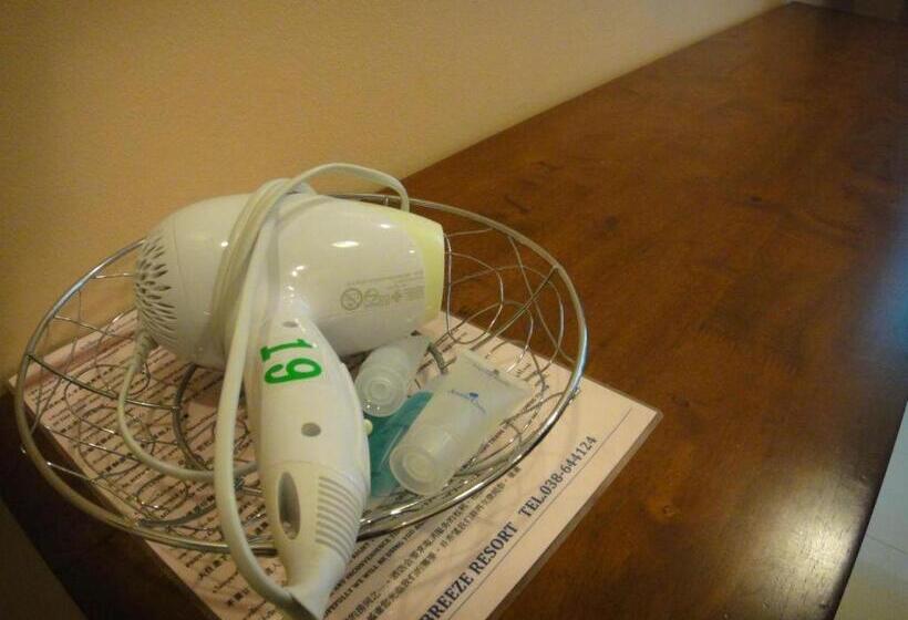 هتل Sea Breeze Resort