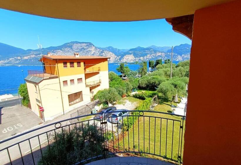 בית מלון כפרי Villa Isabella