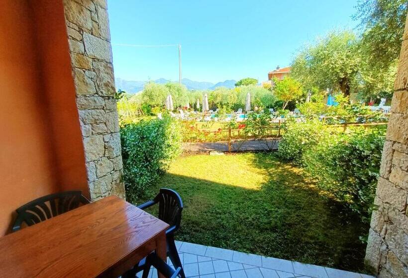 בית מלון כפרי Villa Isabella