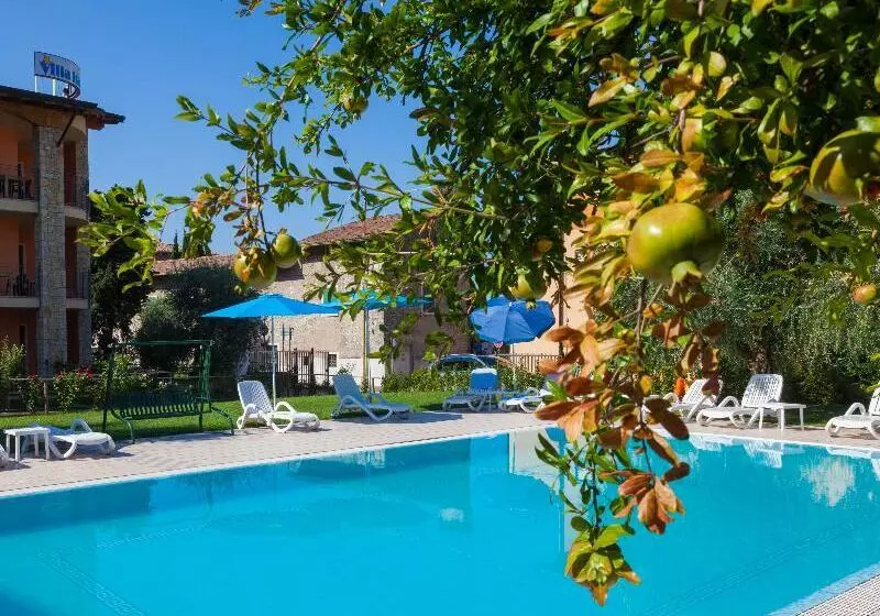 Hotelli Villa Isabella