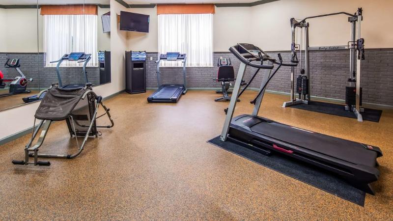 Surestay Plus Hotel By Best Western St. Louis Airport