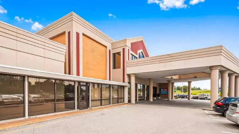 Surestay Plus Hotel By Best Western St. Louis Airport