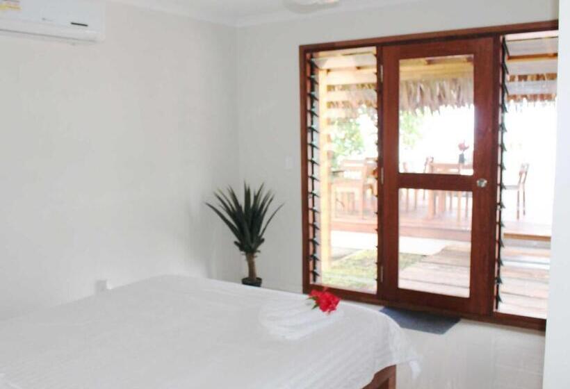 Vanuatu Beachfront Apartments