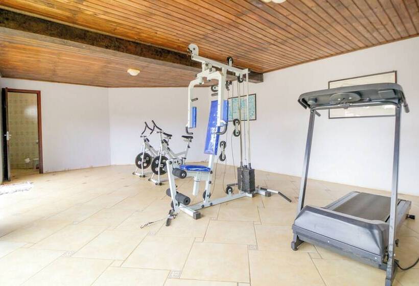 Velinn Hotel Ninho Do Falcão