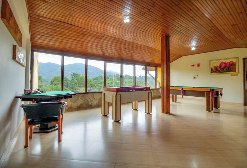 Velinn Hotel Ninho Do Falcão