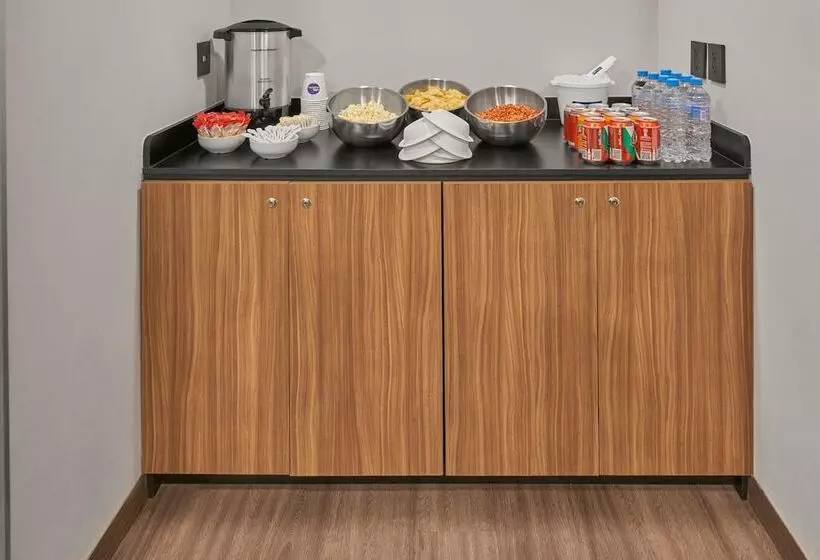 ホテル City Express By Marriott Tepic