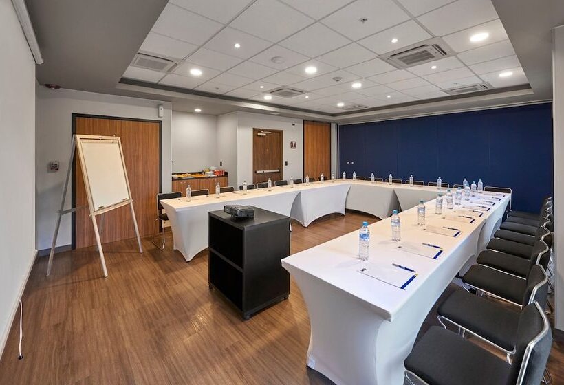 Otel City Express By Marriott Tepic