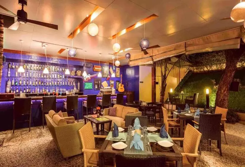 ホテル Grand Mercure Vadodara Surya Palace