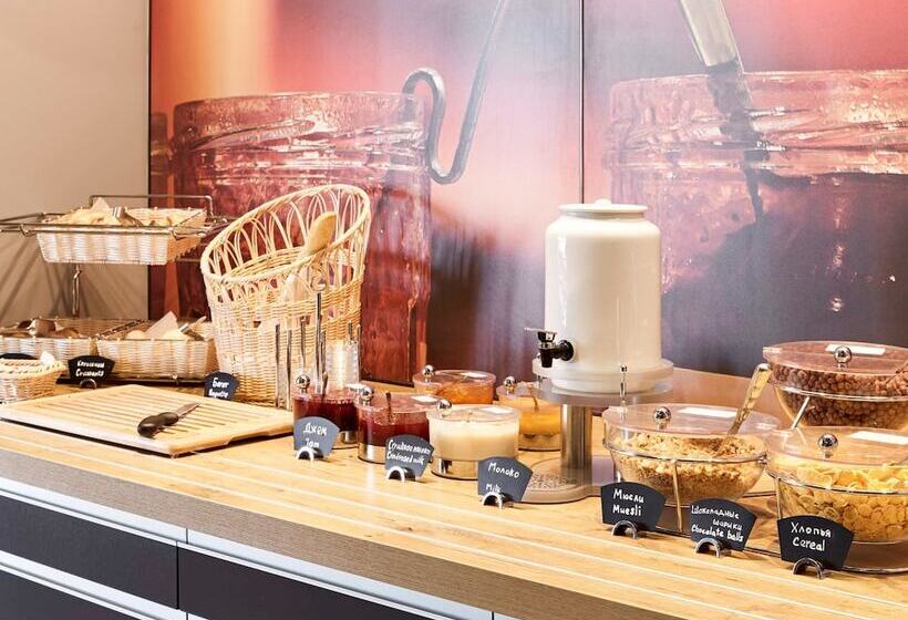 Отель Ibis Stupino