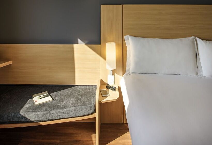 Отель Ibis Stupino