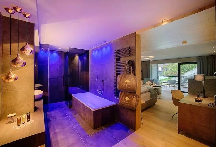 Hotelli Lunaris Wellnessresort