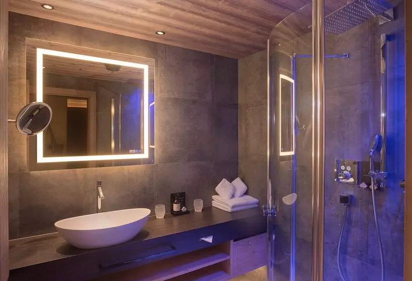 Hotelli Lunaris Wellnessresort