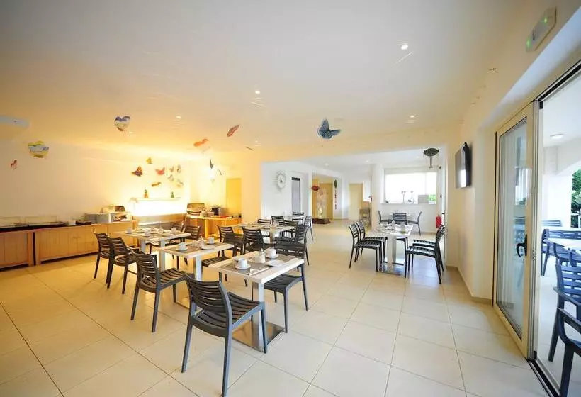 ホテル Maravel Star Art