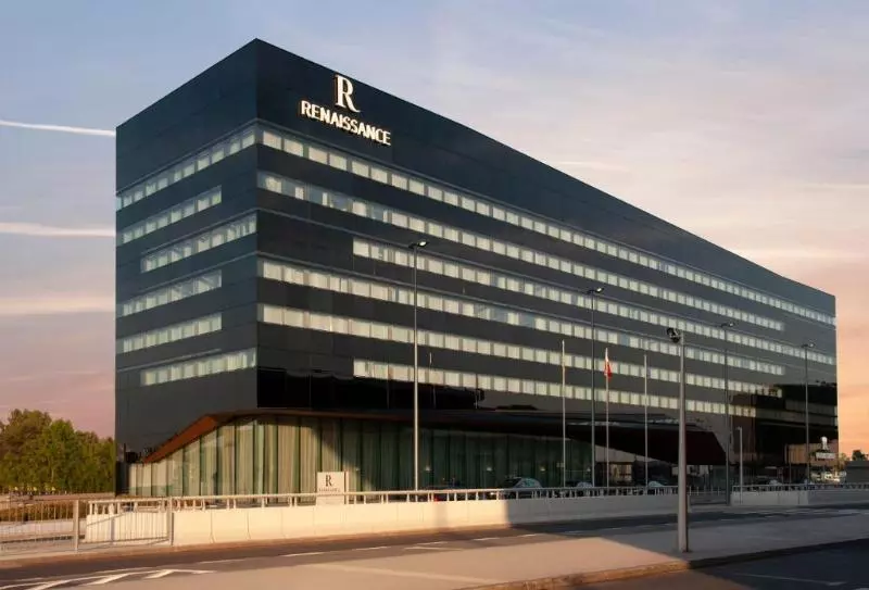 Hotelli Renaissance Warsaw Airport