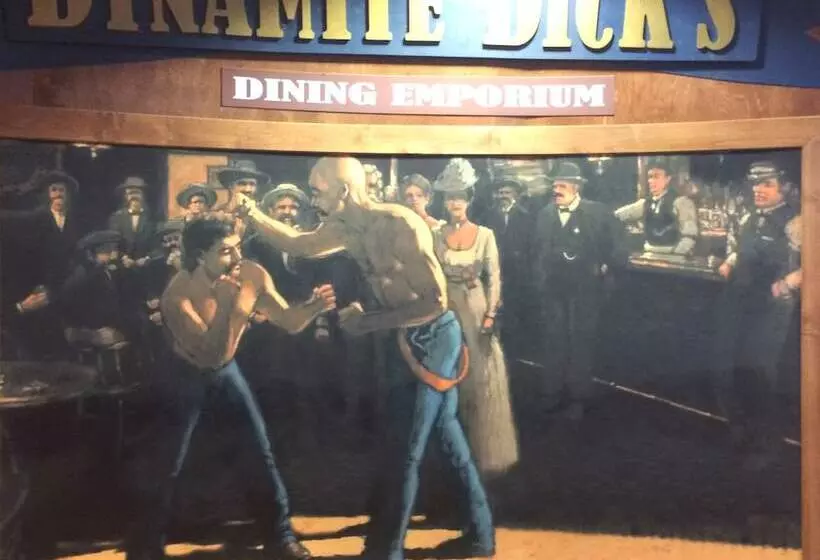 Midnight Rose & Mcgills Hotel & Casino