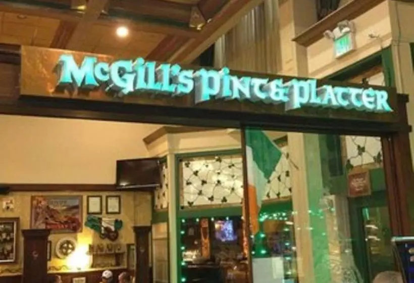 Midnight Rose & Mcgills Hotel & Casino